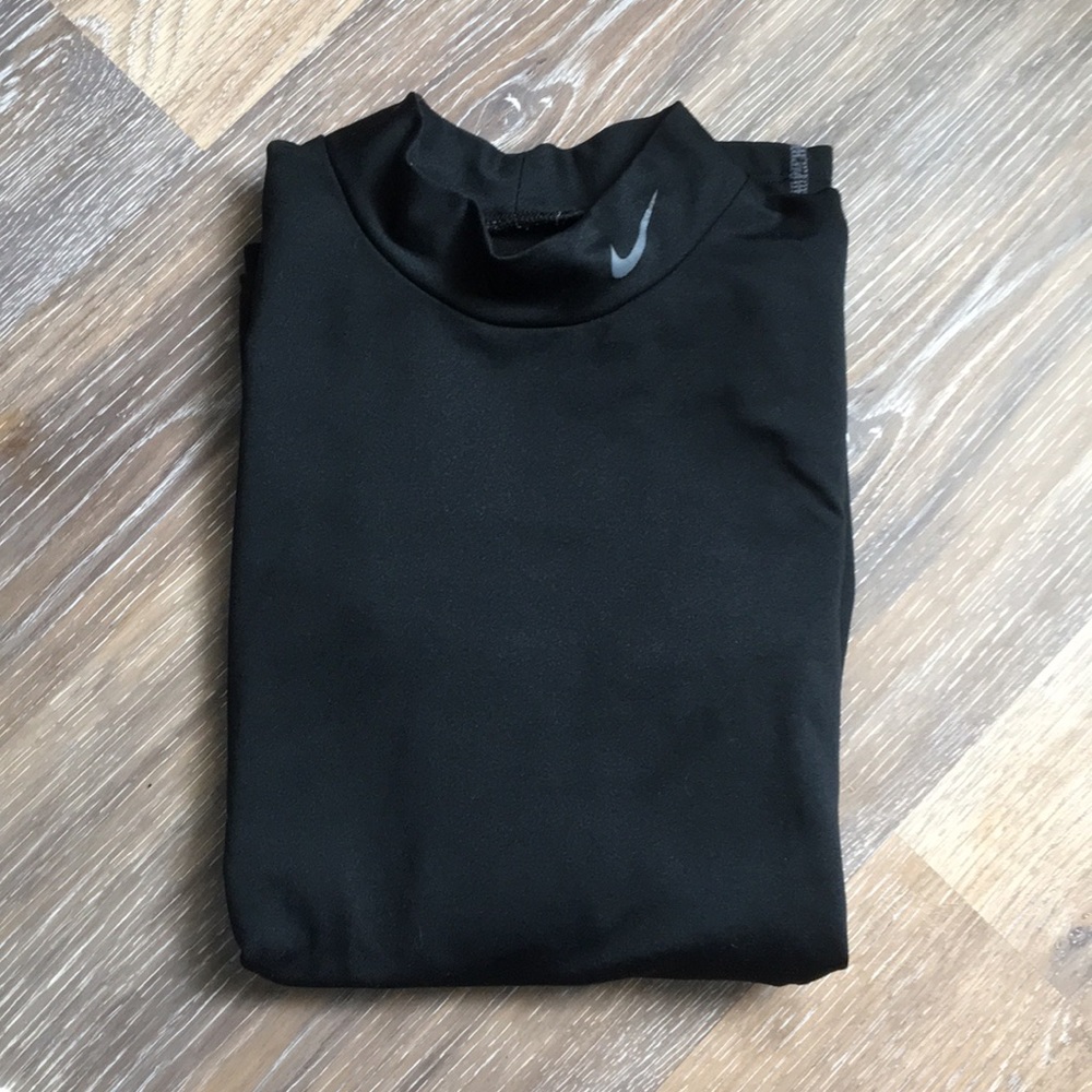 Nike thermal shirt